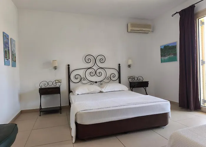 Esperides Hotel